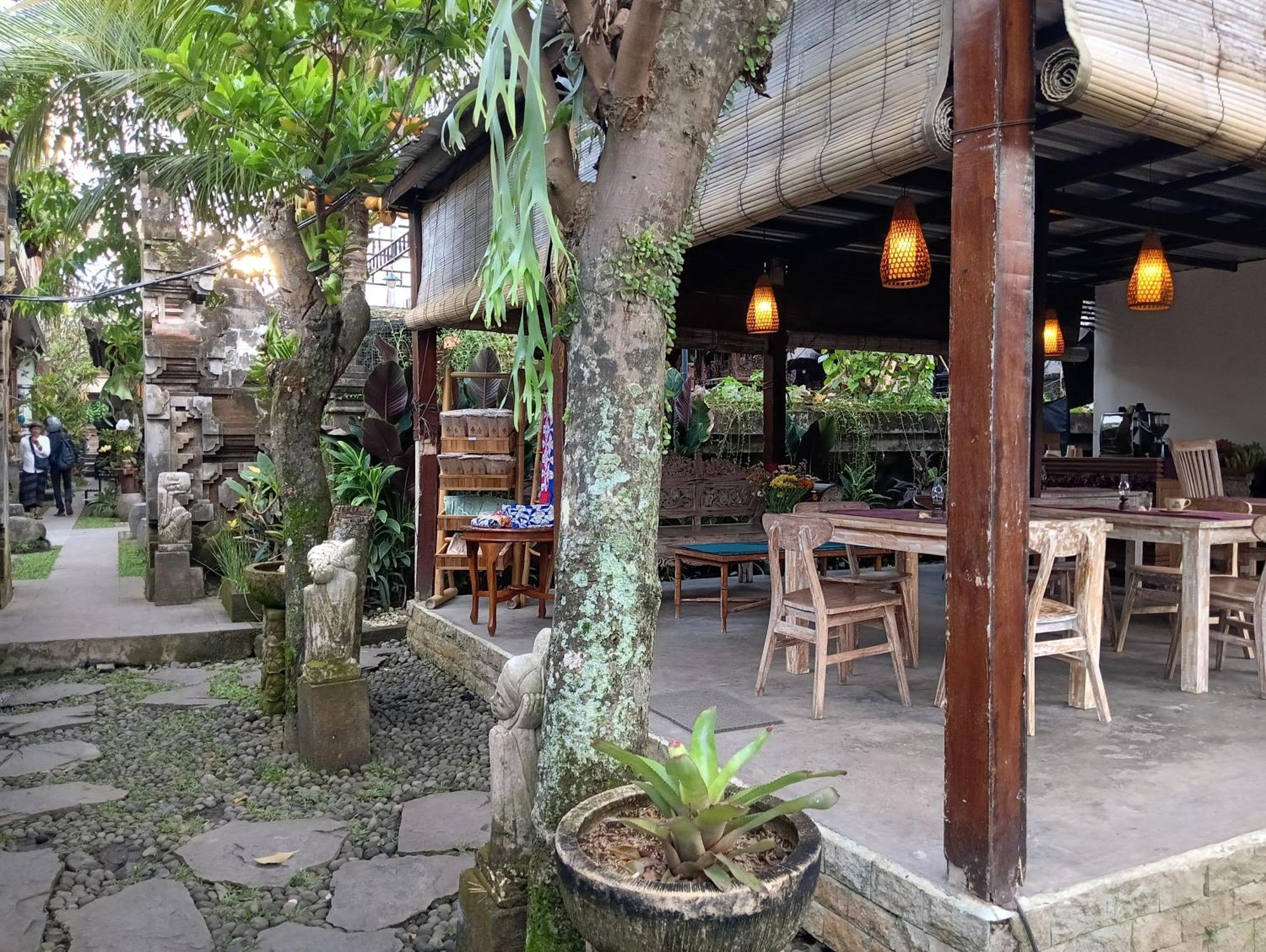 Liyer Spirit House Guest house 3*